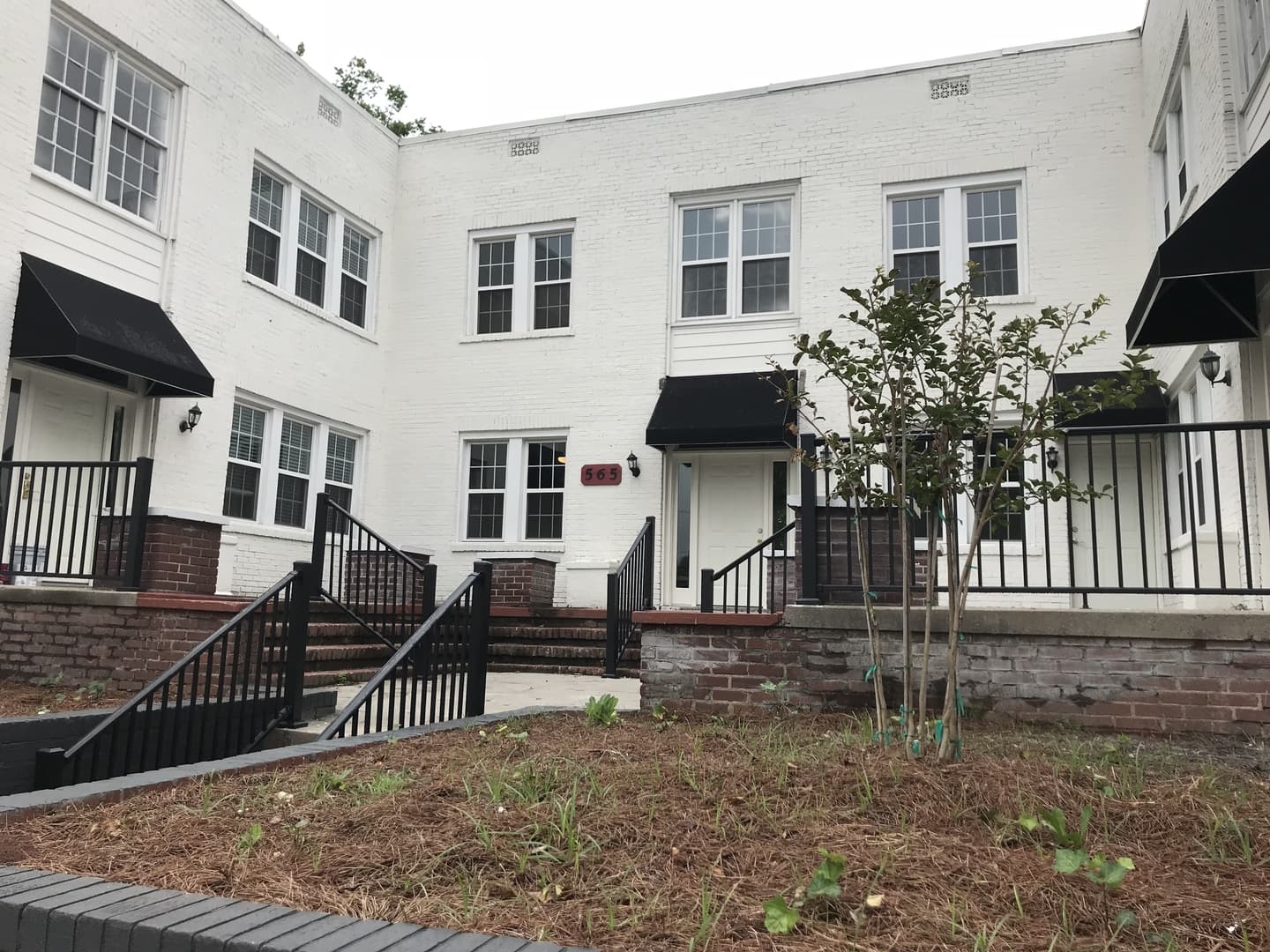 Atlanta Apartment: 565 Langhorn St