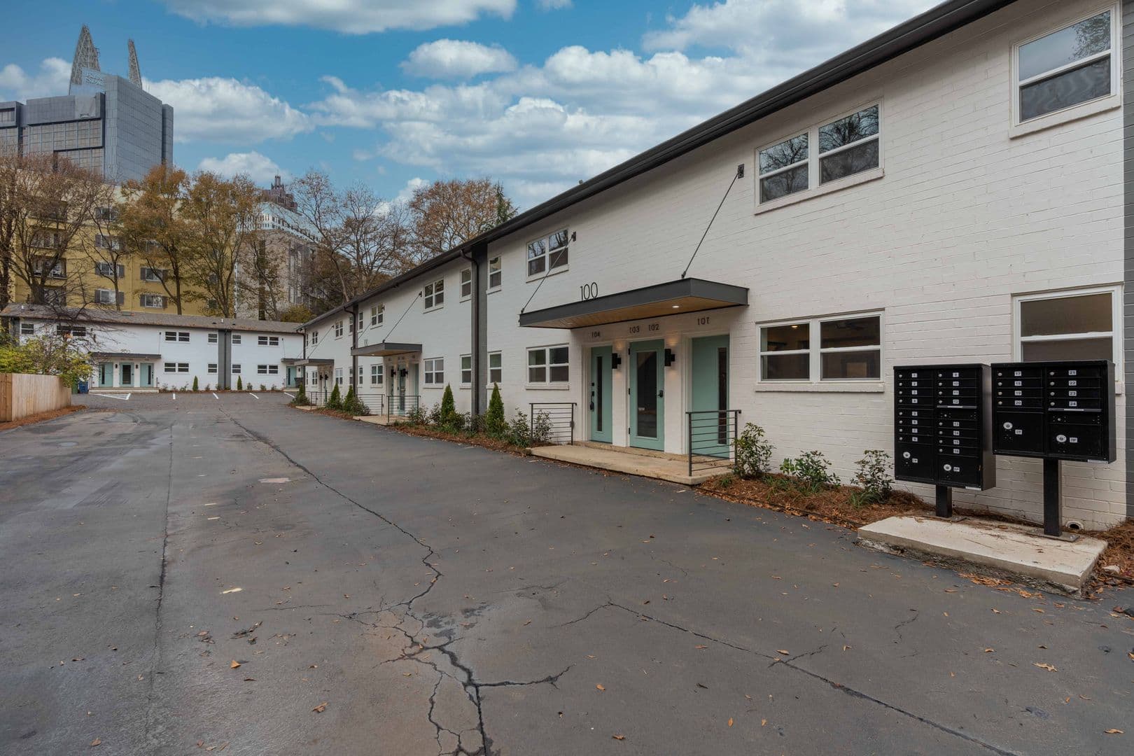 Atlanta Apartment: 1200 14th Place