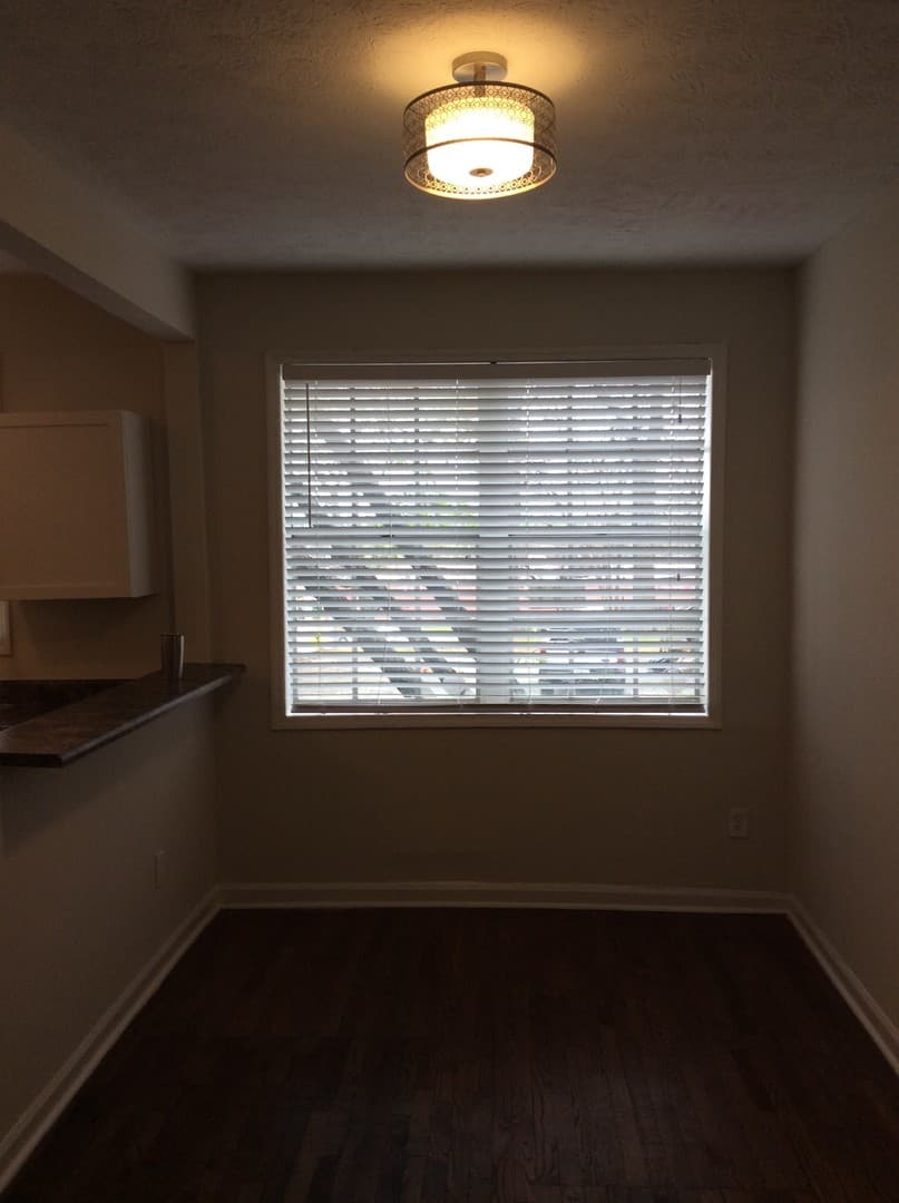 Atlanta Apartment: 565 Langhorn St