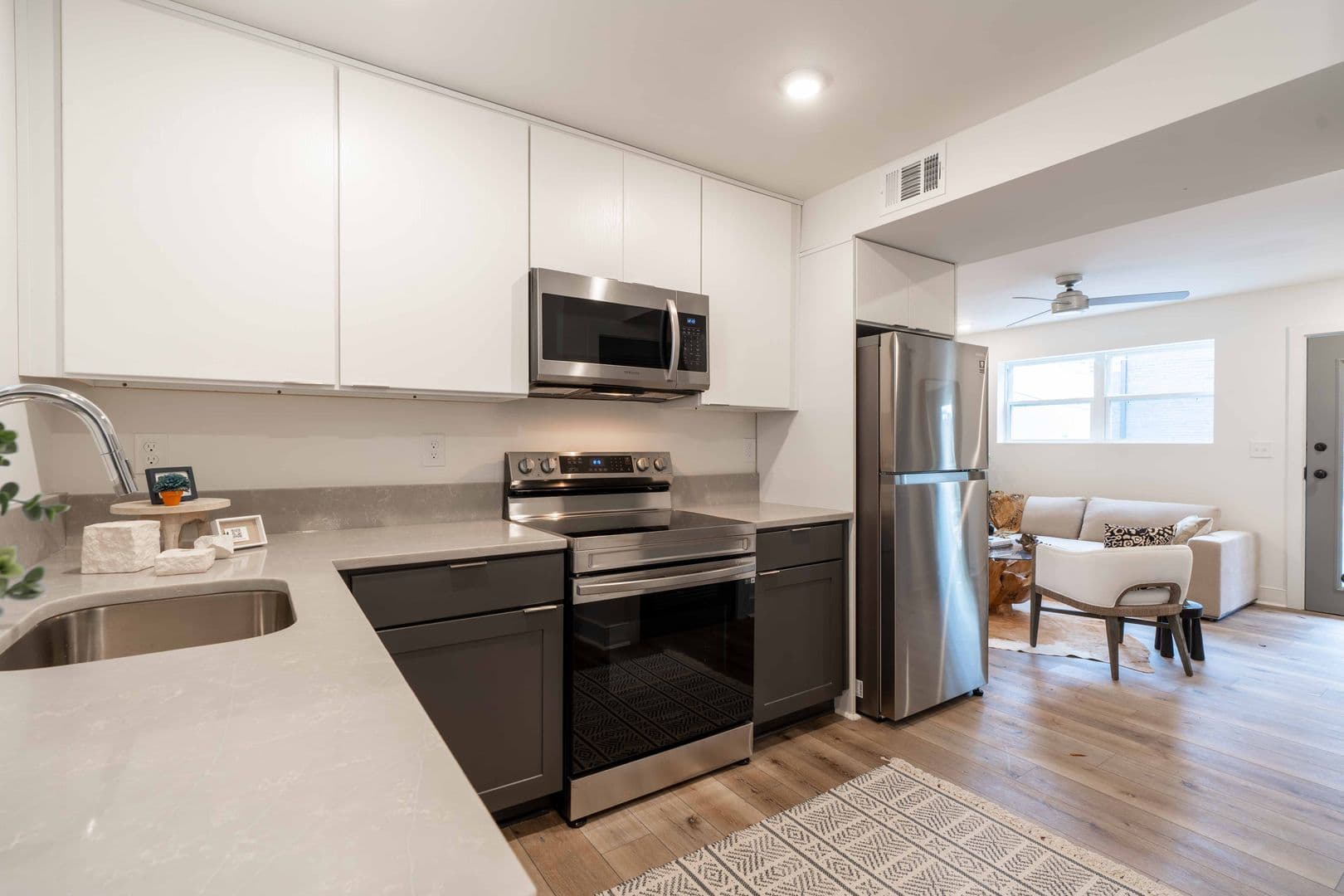 Atlanta Apartment: 1200 14th Place