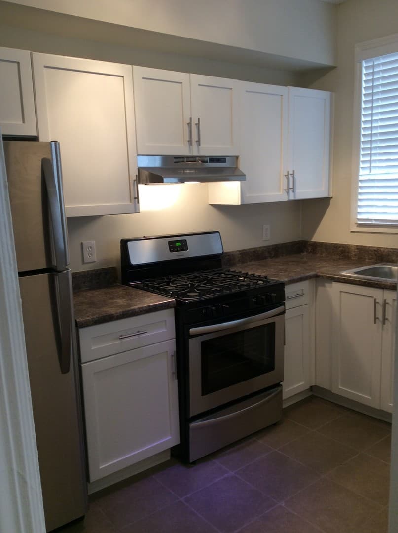 Atlanta Apartment: 565 Langhorn St