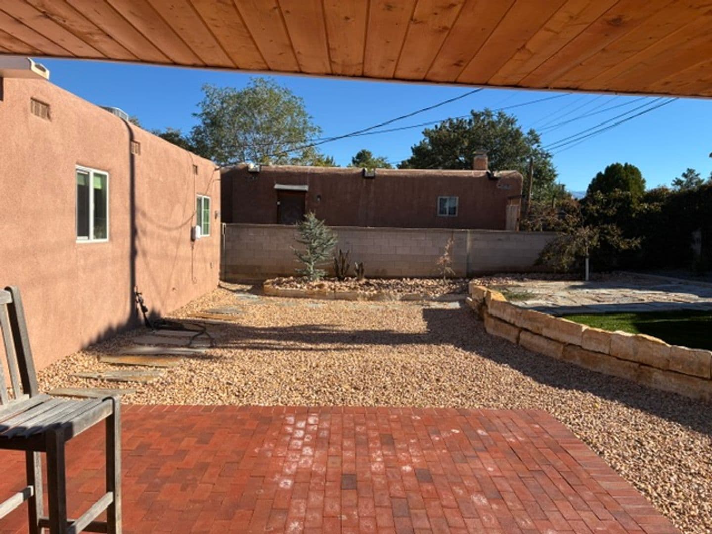Santa Fe House: 1609 Caminito Monica