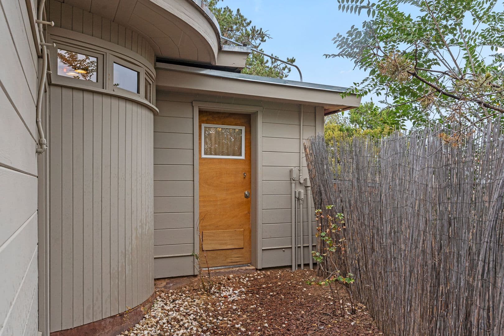 Santa Fe House: 138 Ridgecrest Drive