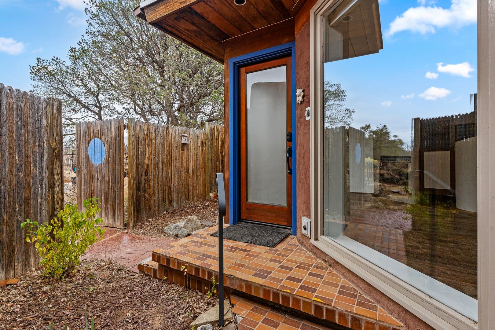 Santa Fe House: 138 Ridgecrest Drive