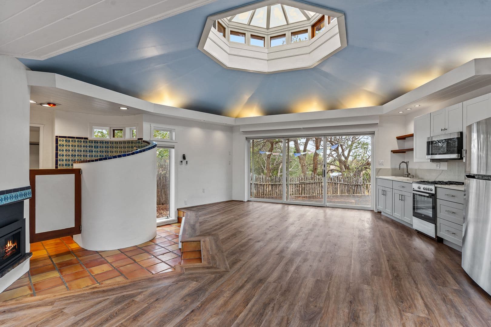 Santa Fe House: 138 Ridgecrest Drive