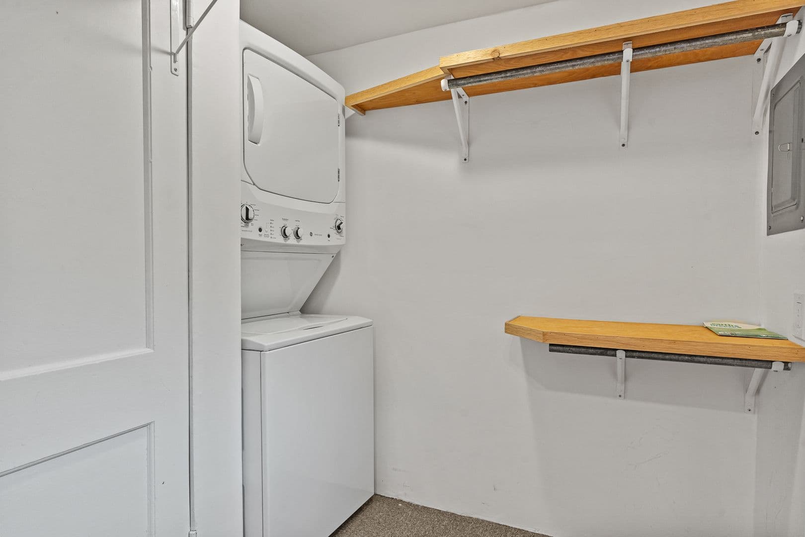 Santa Fe House: 138 Ridgecrest Drive