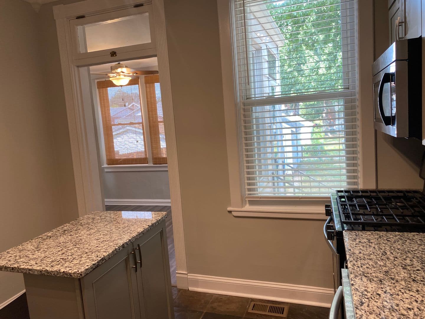 St. Louis House: 4941 Itaska
