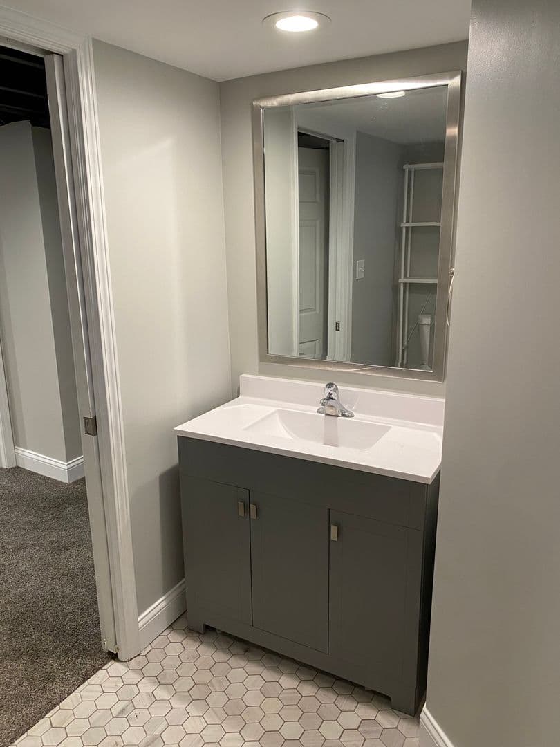 St. Louis House: 4941 Itaska