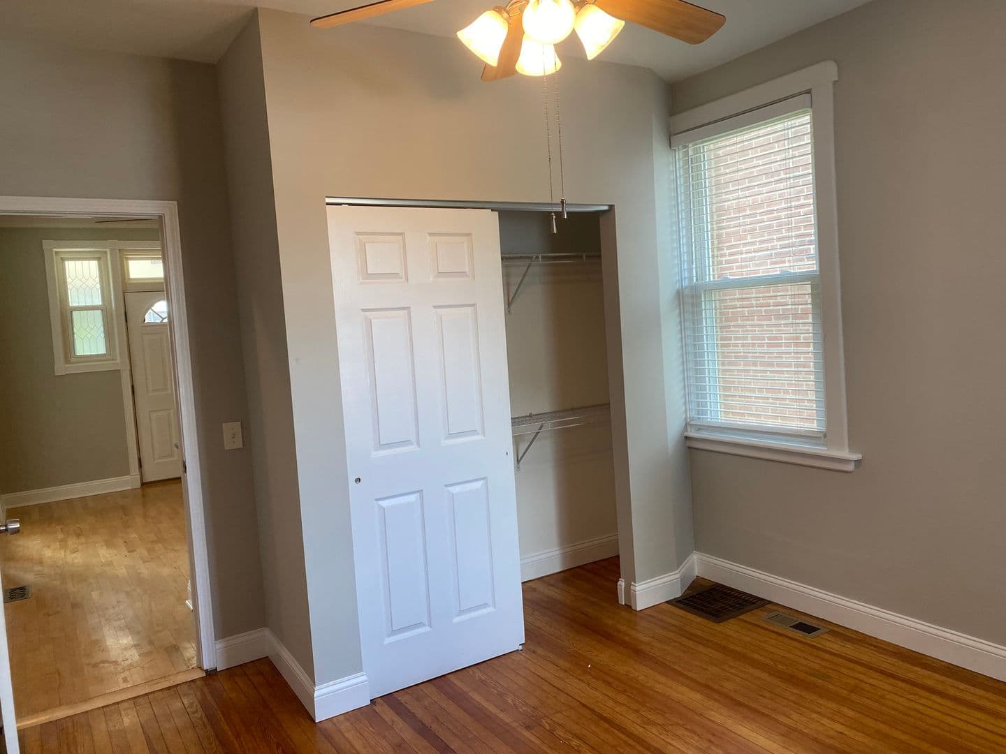 St. Louis House: 4941 Itaska