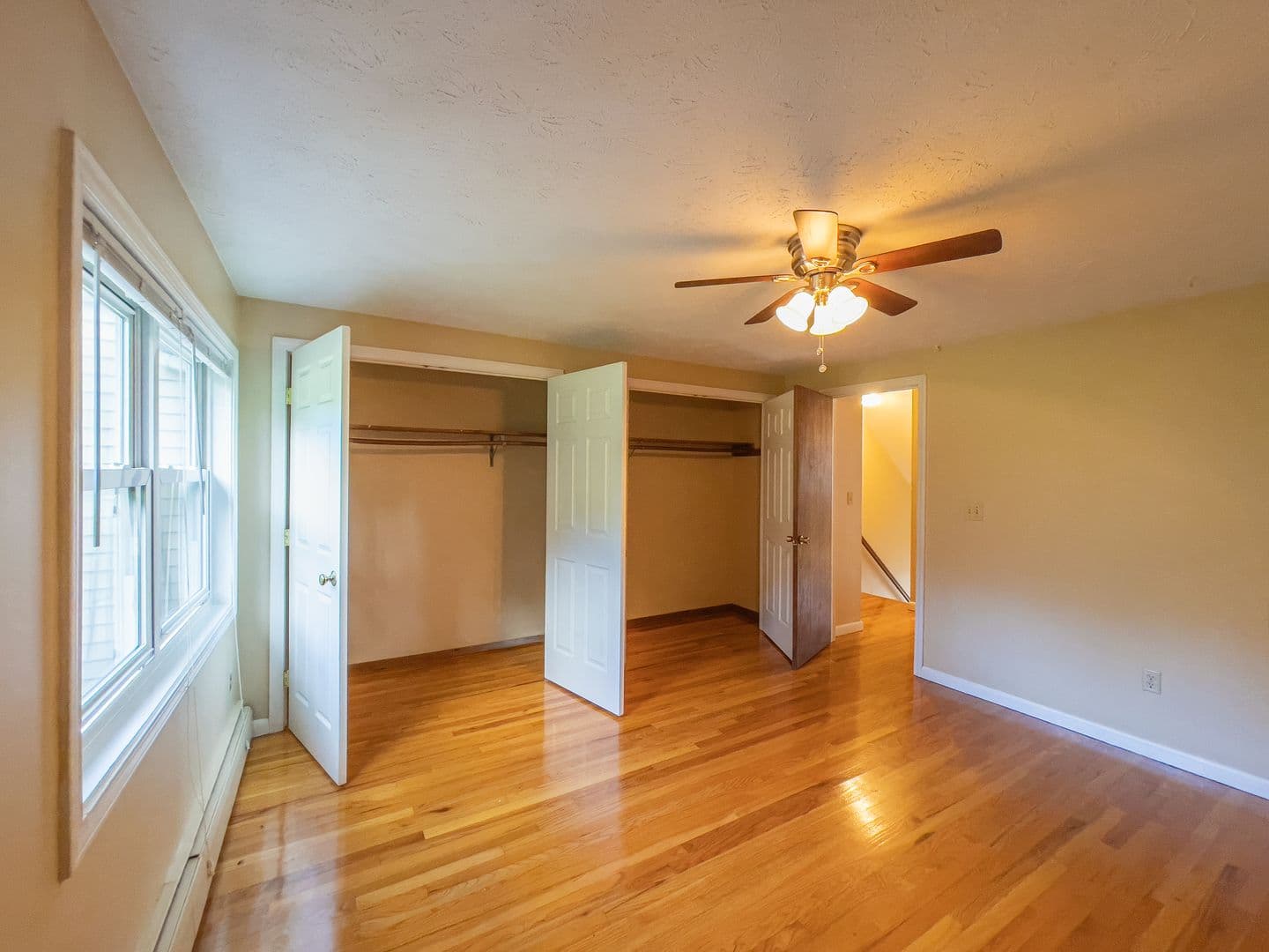 Colchester Apartment: 60 Linwood Avenue