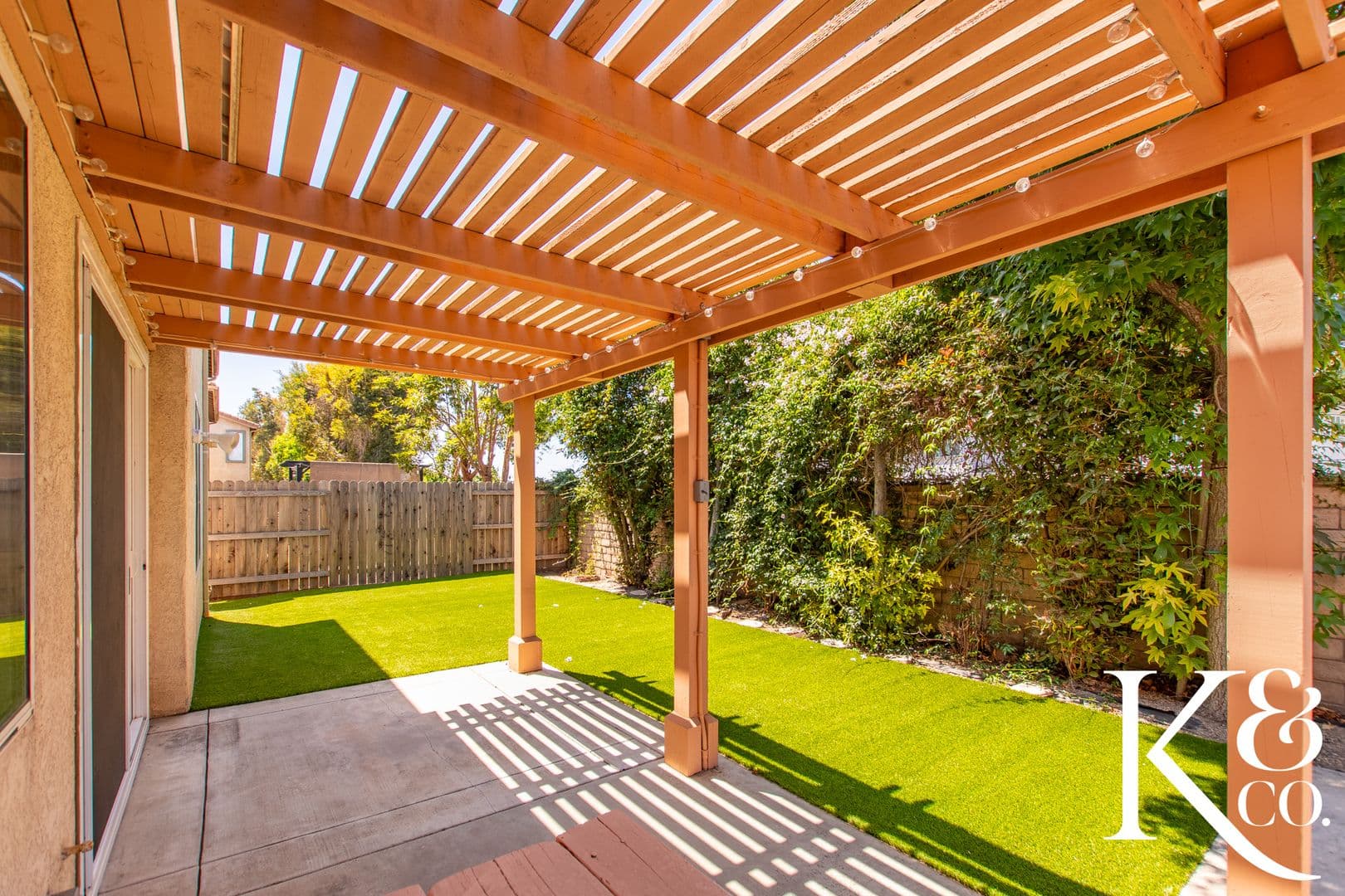 Camarillo House: 549 Avenida Magdalena