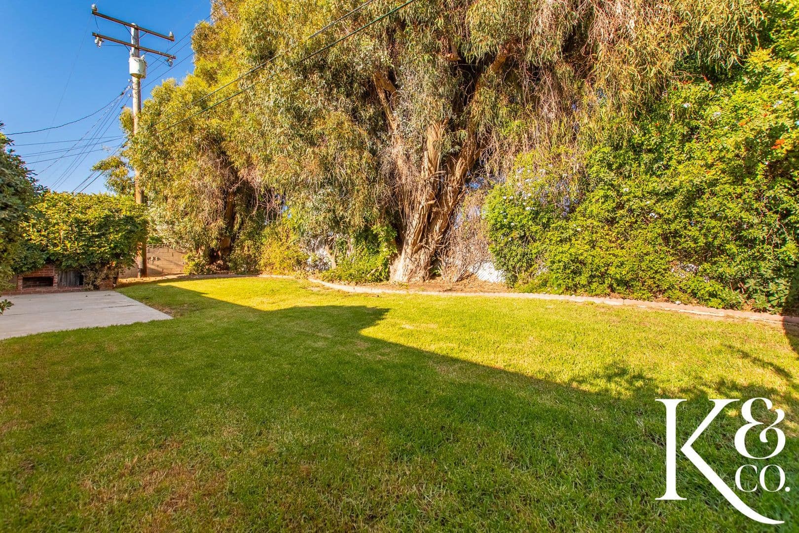 Thousand Oaks House: 2320 Aldrich Circle