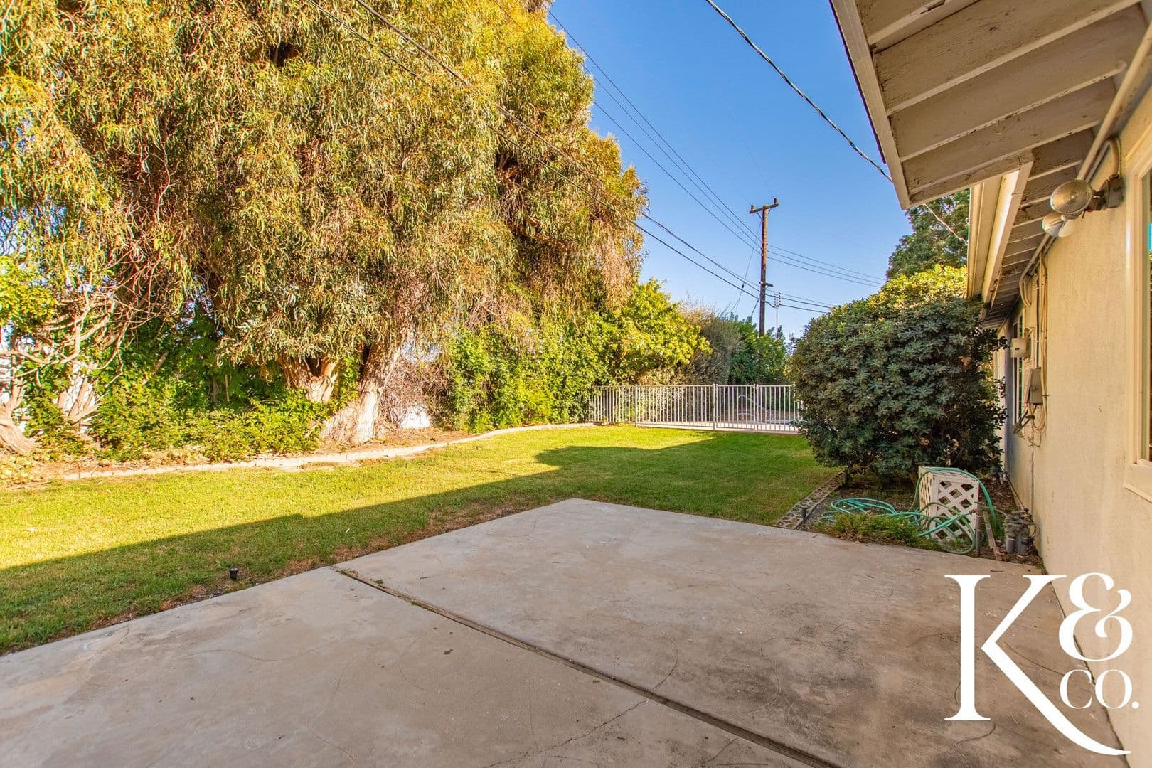 Thousand Oaks House: 2320 Aldrich Circle