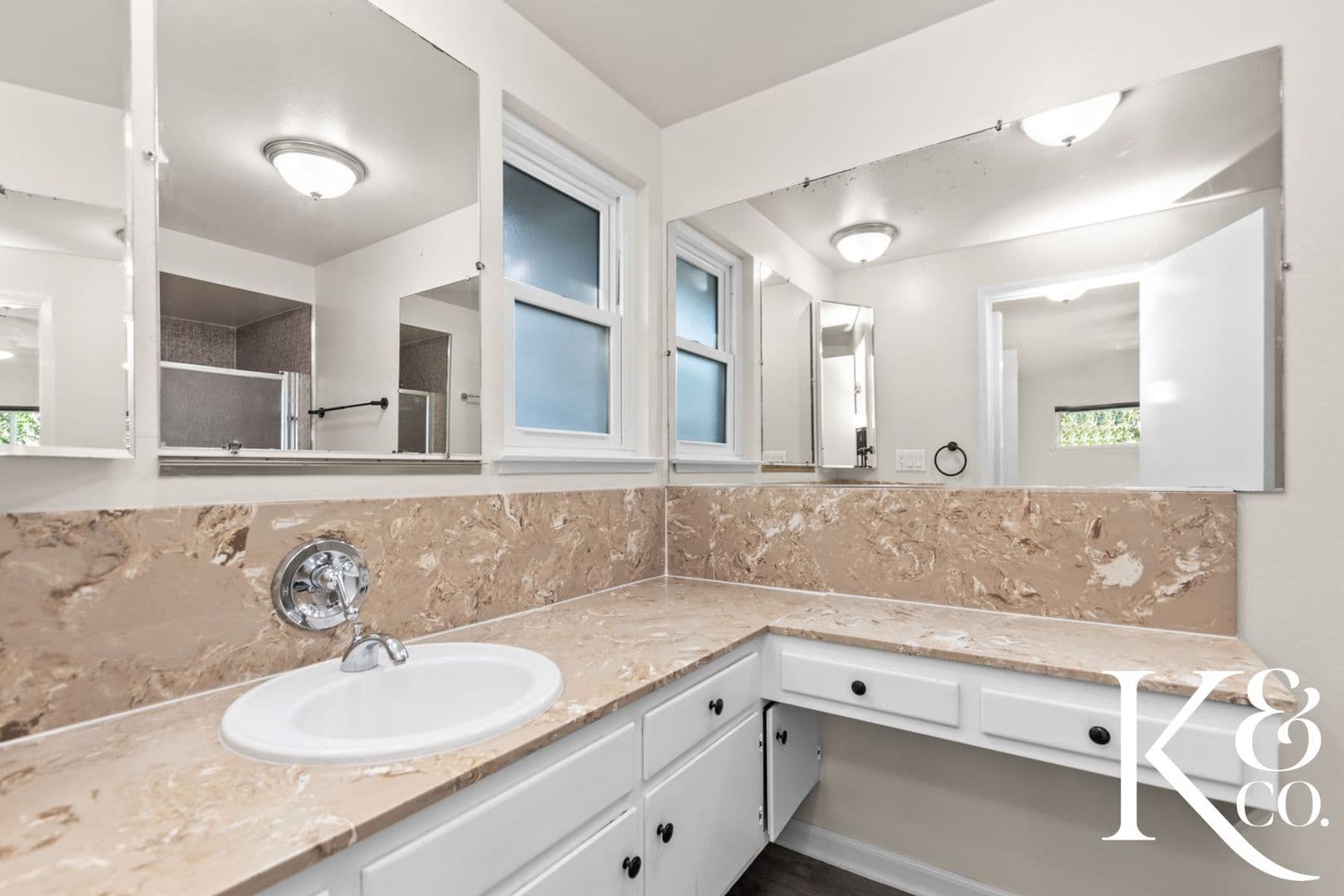 Thousand Oaks House: 2320 Aldrich Circle