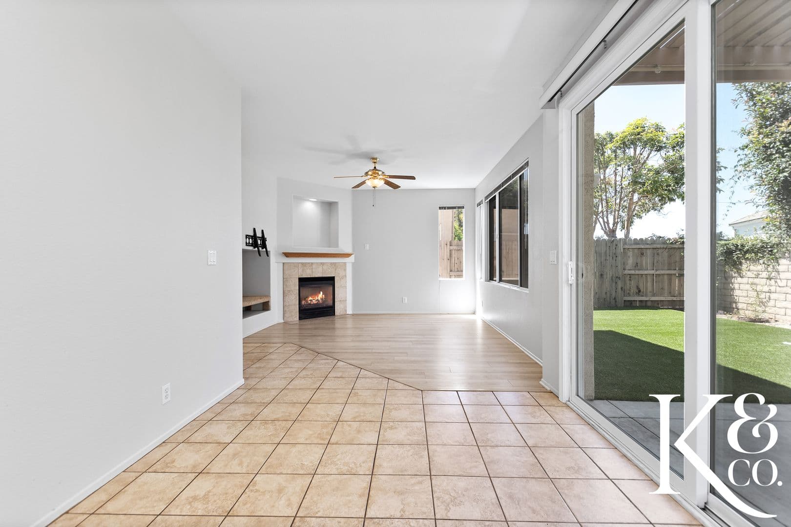 Camarillo House: 549 Avenida Magdalena