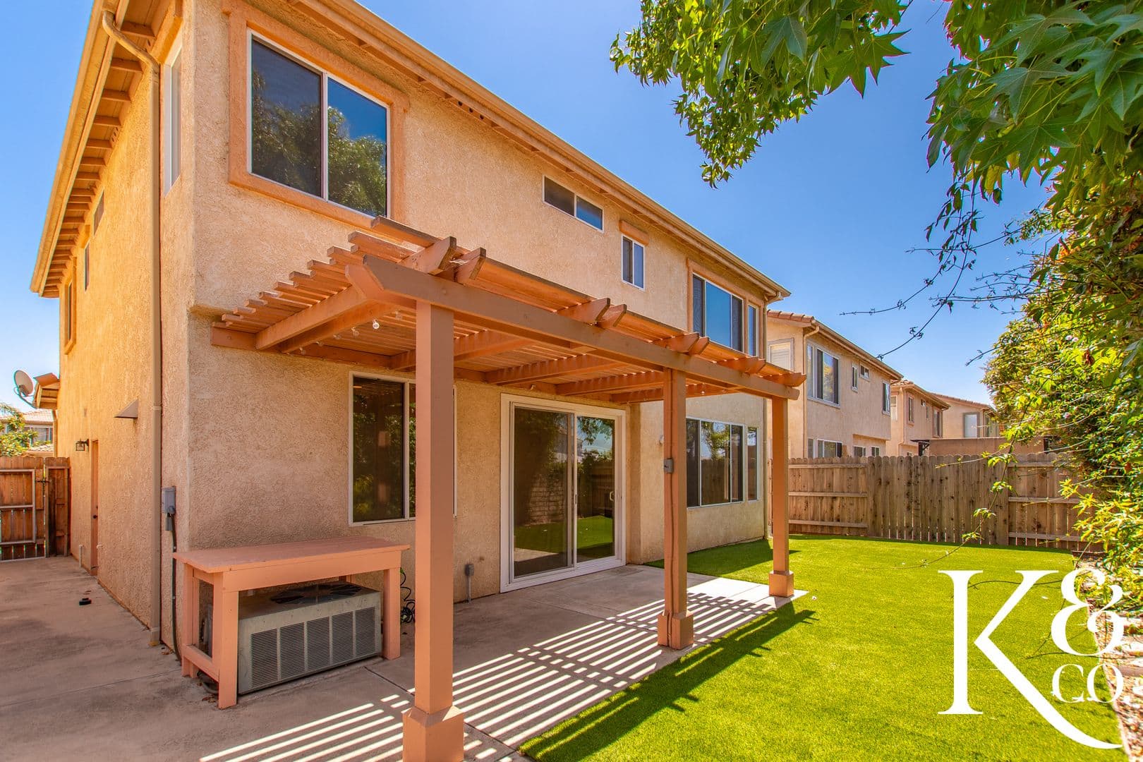 Camarillo House: 549 Avenida Magdalena