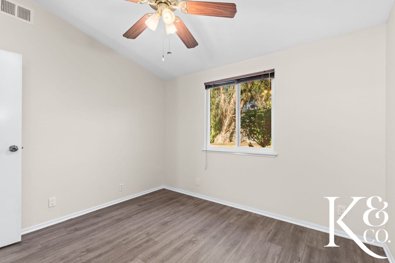 Thousand Oaks House: 2320 Aldrich Circle