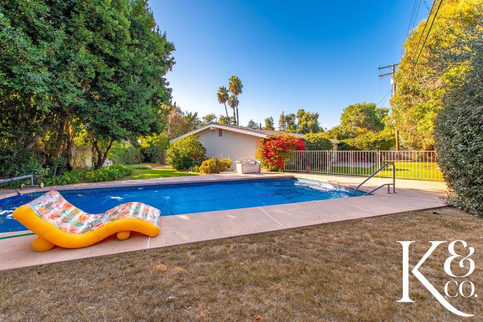 Thousand Oaks House: 2320 Aldrich Circle
