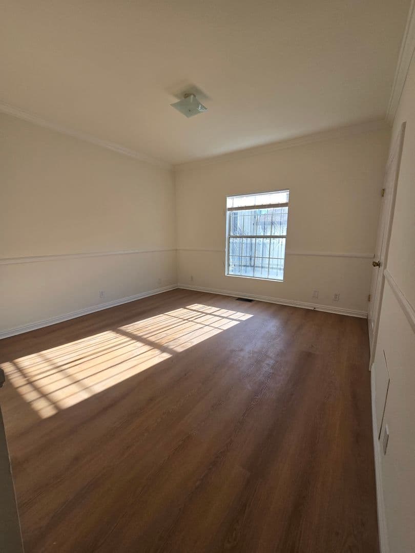 Los Angeles Apartment: 357 N. Ogden Dr.