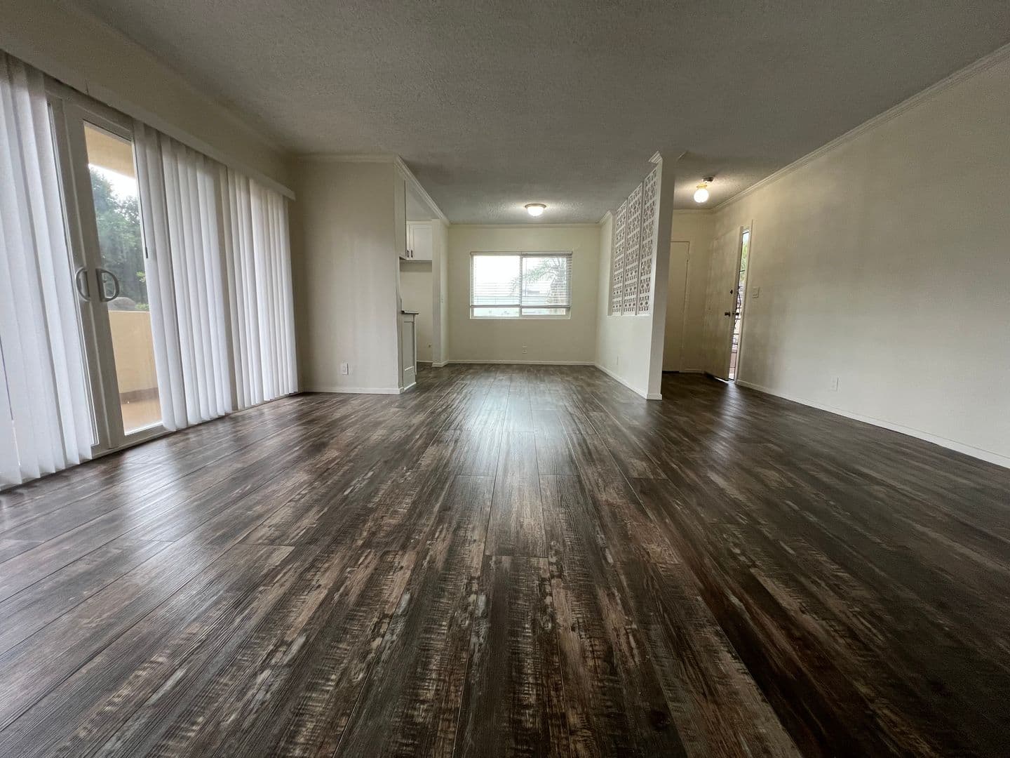 Los Angeles Apartment: 741 S. Hobart Blvd.