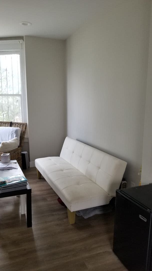 LOS ANGELES Apartment: 1234 - 1236 W. 22ND ST.