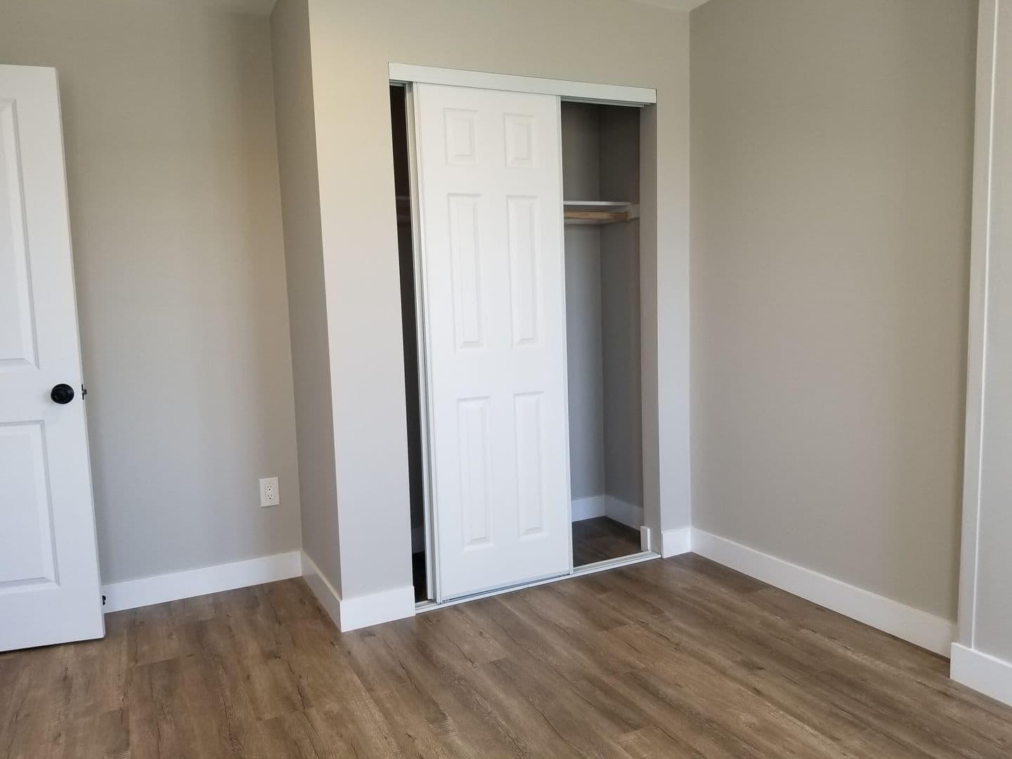 LOS ANGELES Apartment: 1234 - 1236 W. 22ND ST.