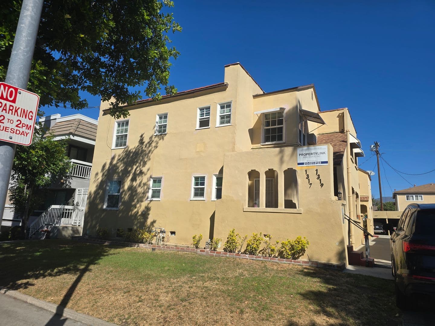 GLENDALE Apartment: 1317 - 1319 E. WILSON AVE