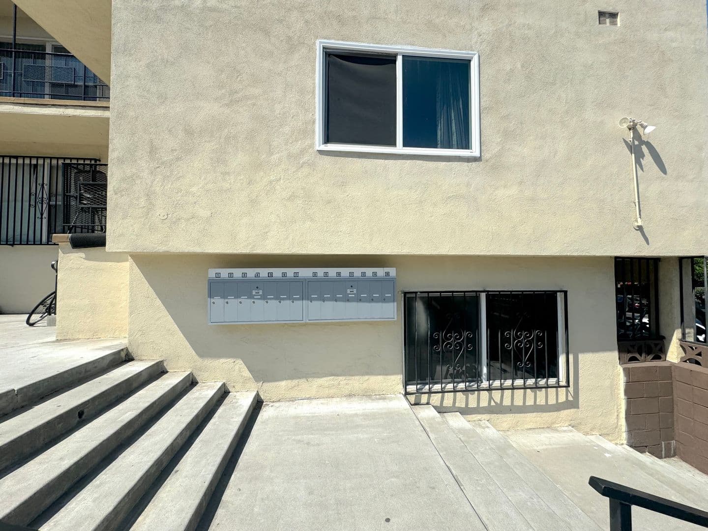 Los Angeles Apartment: 741 S. Hobart Blvd.