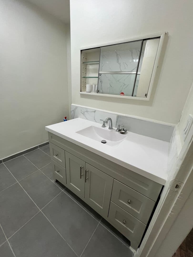 Los Angeles Apartment: 741 S. Hobart Blvd.