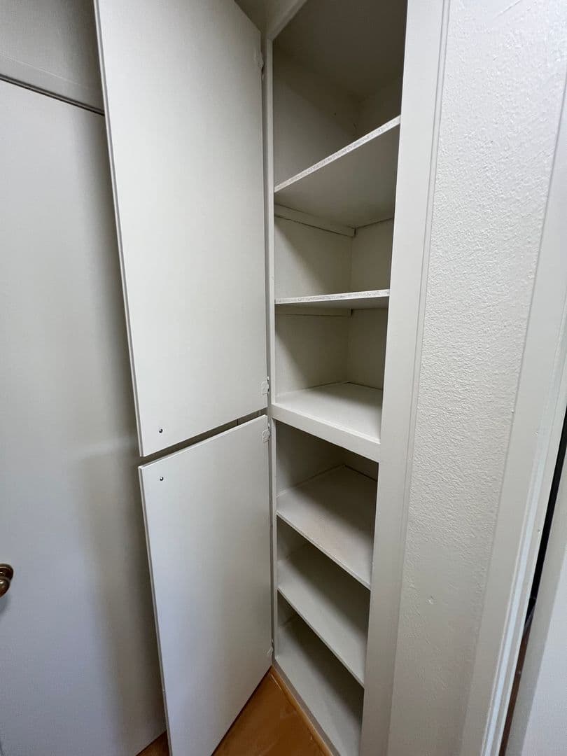 Glendale Apartment: 1001 Orange Grove Ave