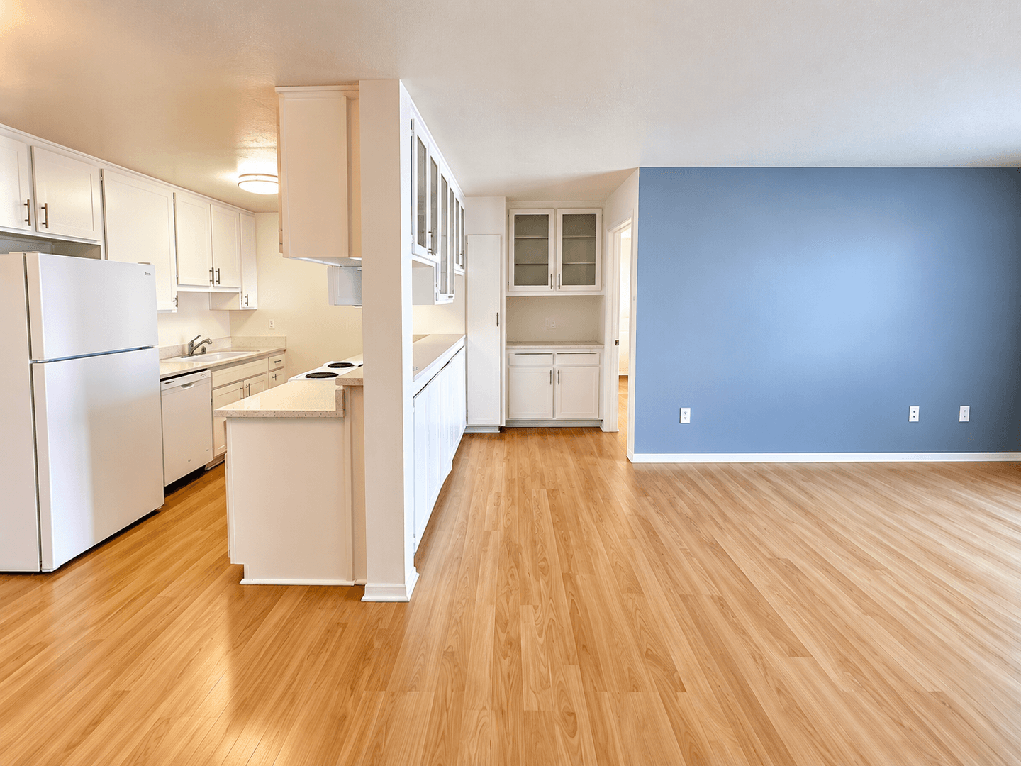 San Diego Condo: 6780 Friars Rd #235,