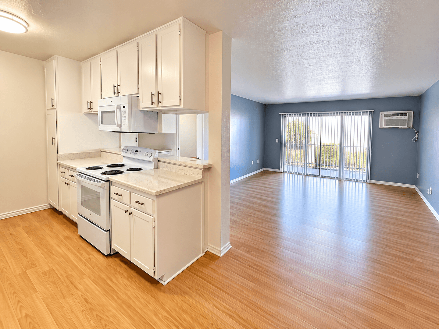 San Diego Condo: 6780 Friars Rd #235,