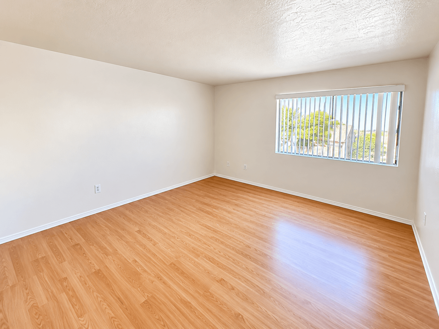 San Diego Condo: 6780 Friars Rd #235,