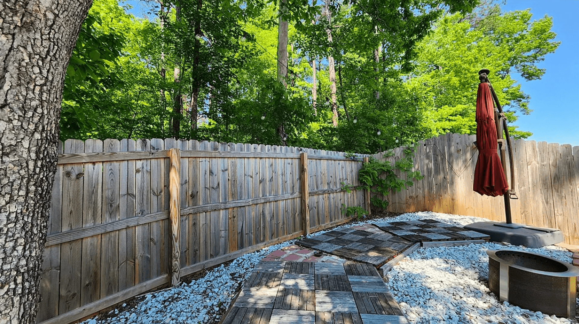 Opelika House: 648 Village Dr.