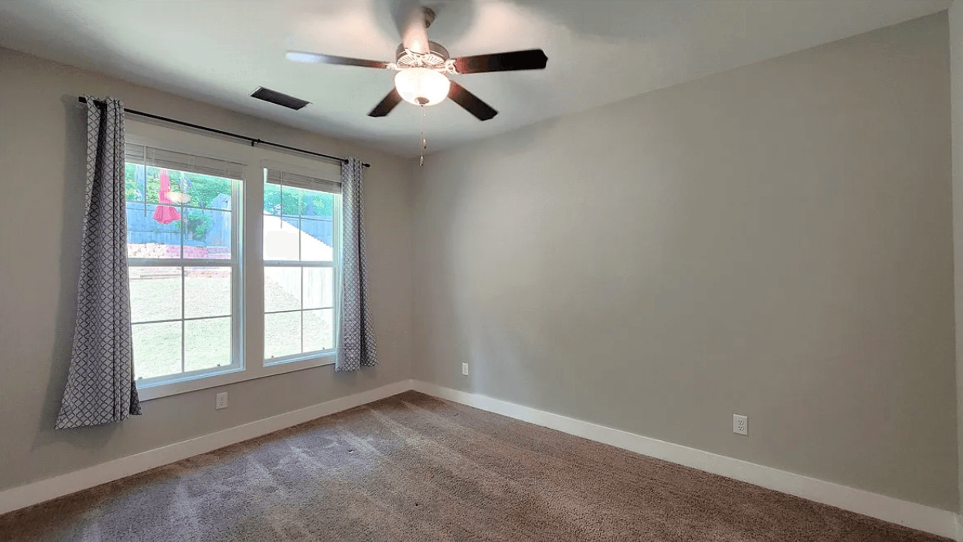 Opelika House: 648 Village Dr.