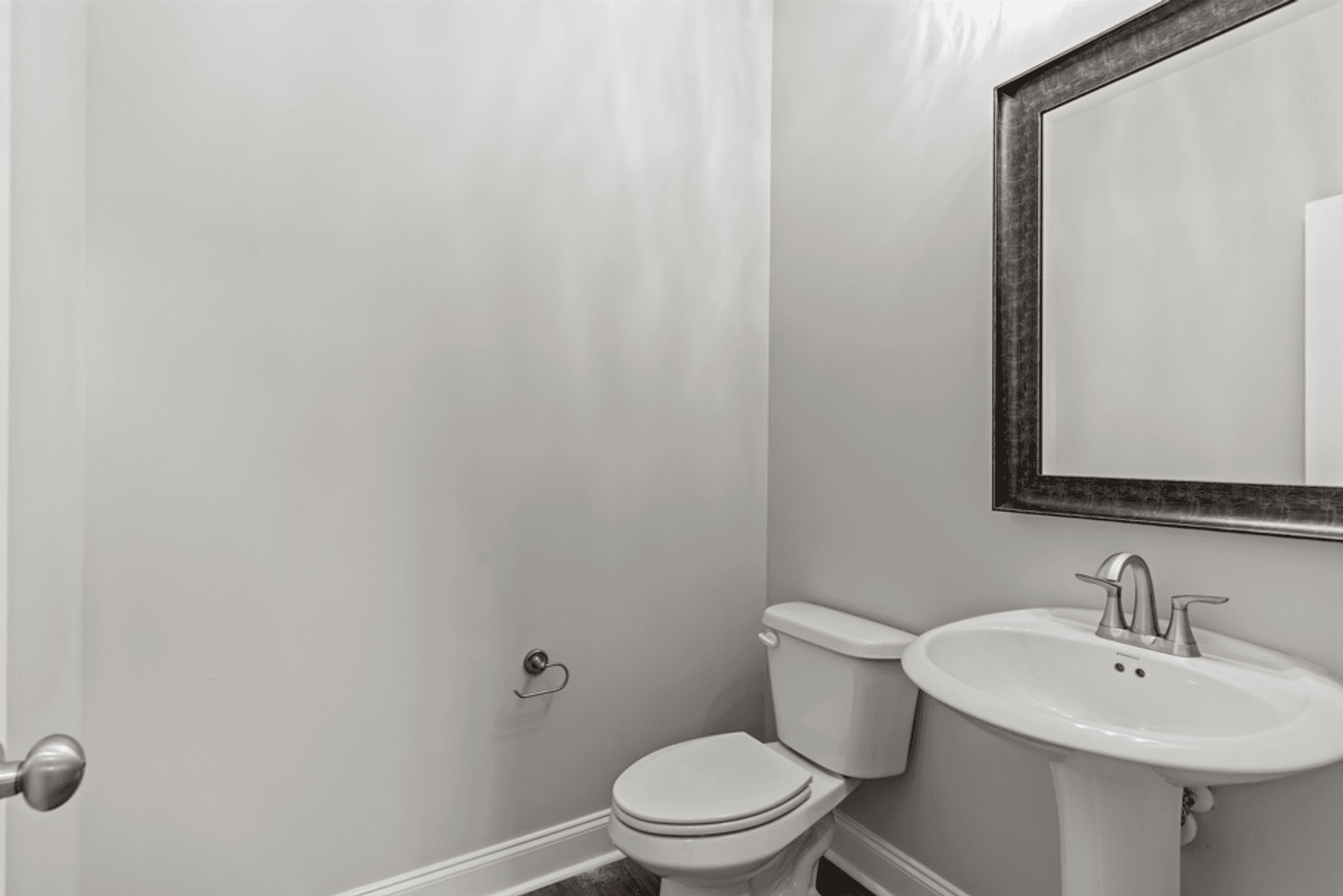 Enterprise Townhome: 204 Clifton Dr.