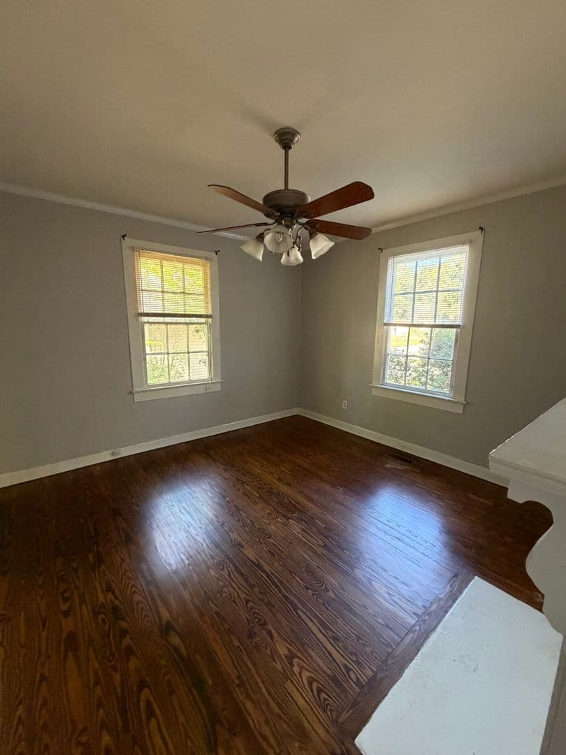 Opelika House: 2205 2nd Ave.
