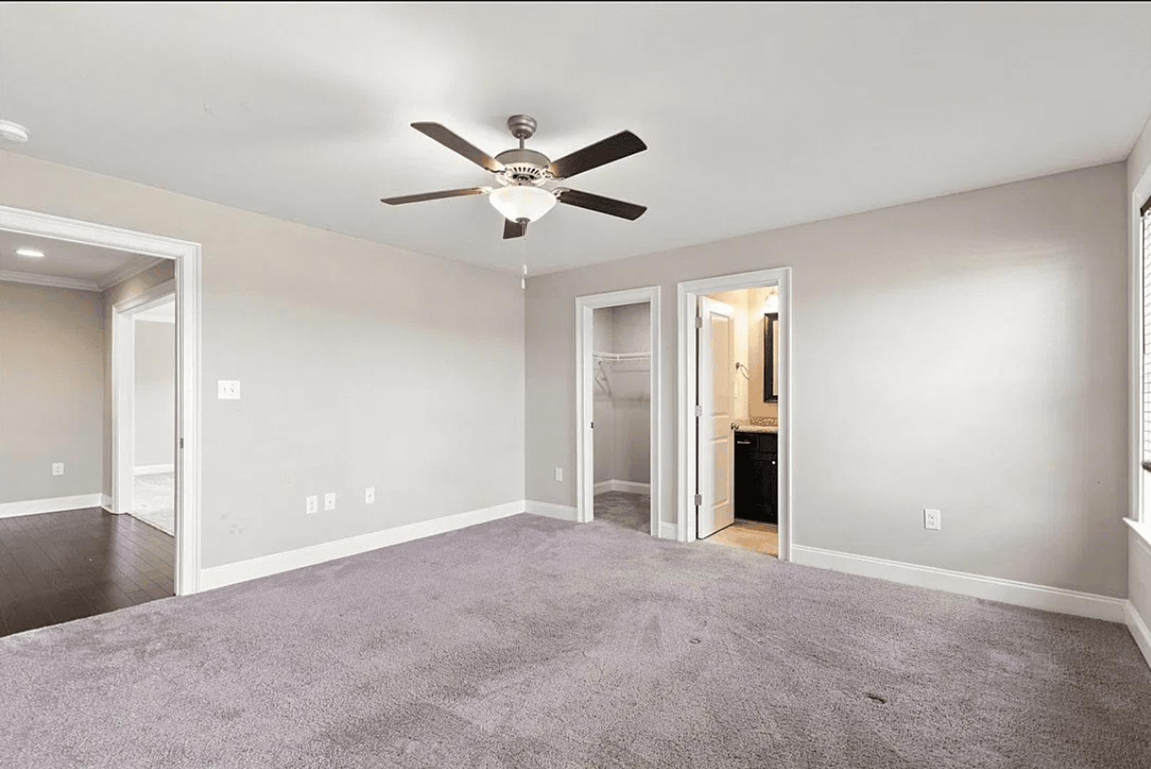 Opelika House: 856 Violet Ln