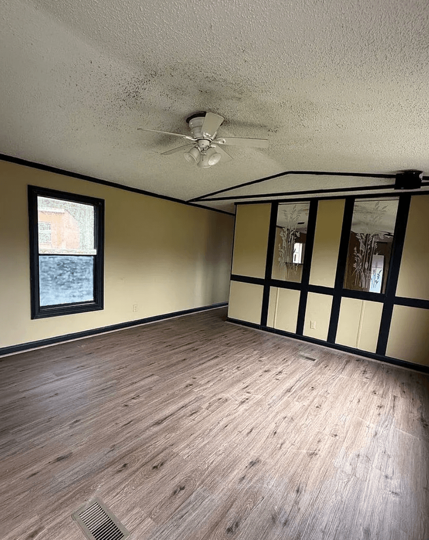 Opelika House: 3503 Lee Rd 166