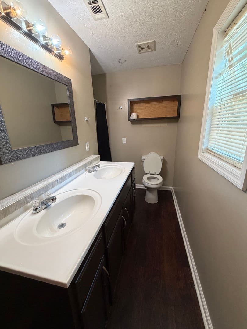 Opelika House: 503 Lake Condy Rd.