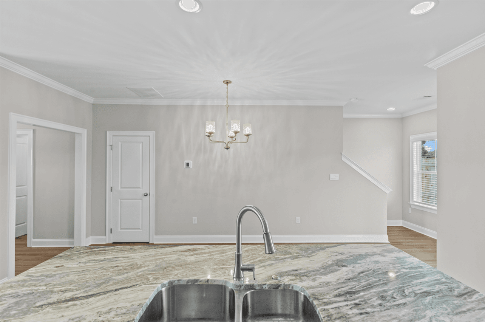 Enterprise Townhome: 200 Clifton Dr.