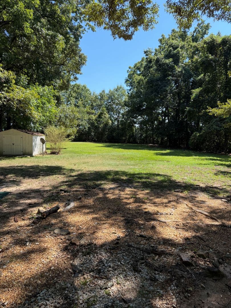 Opelika House: 503 Lake Condy Rd.
