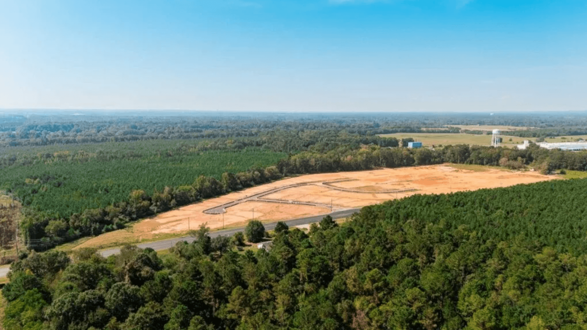 Wetumpka House: 18 Coolidge Dr.
