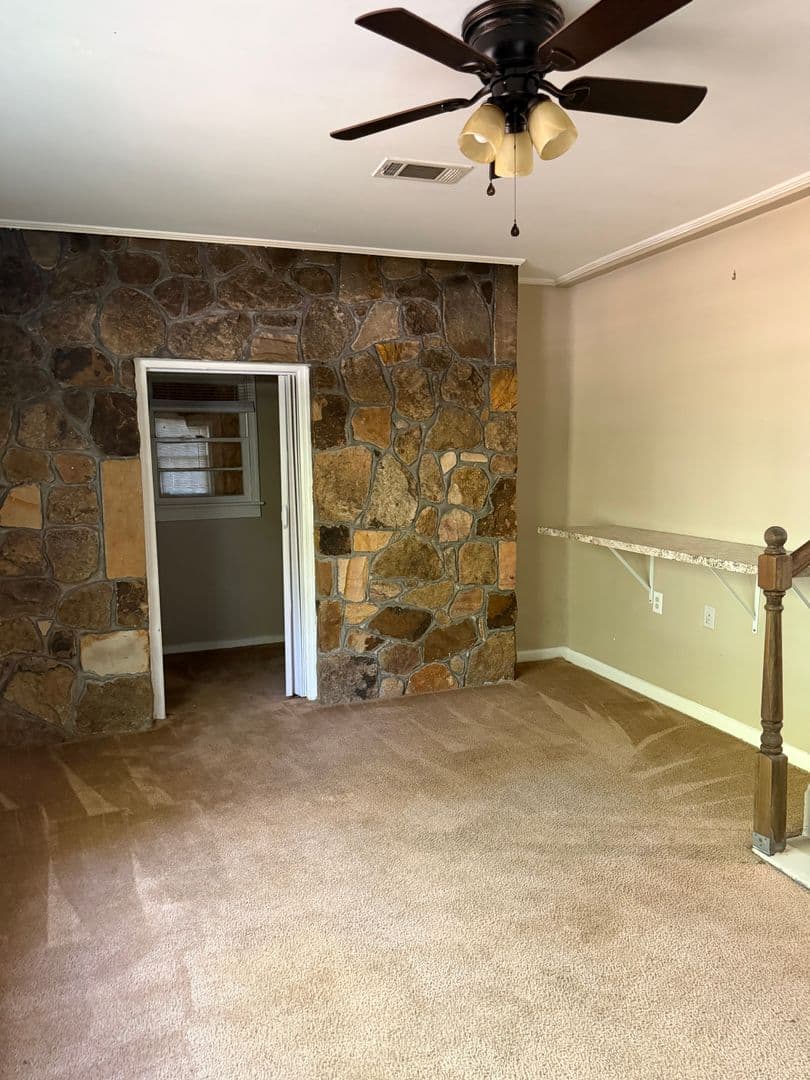 Opelika House: 503 Lake Condy Rd.