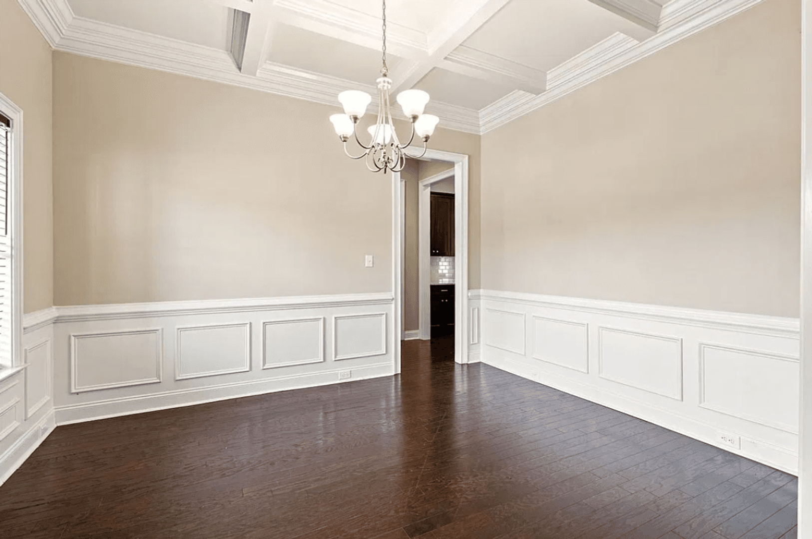 Opelika House: 856 Violet Ln