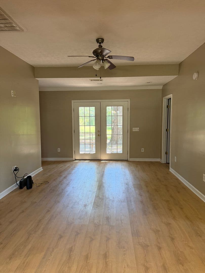 Opelika House: 503 Lake Condy Rd.
