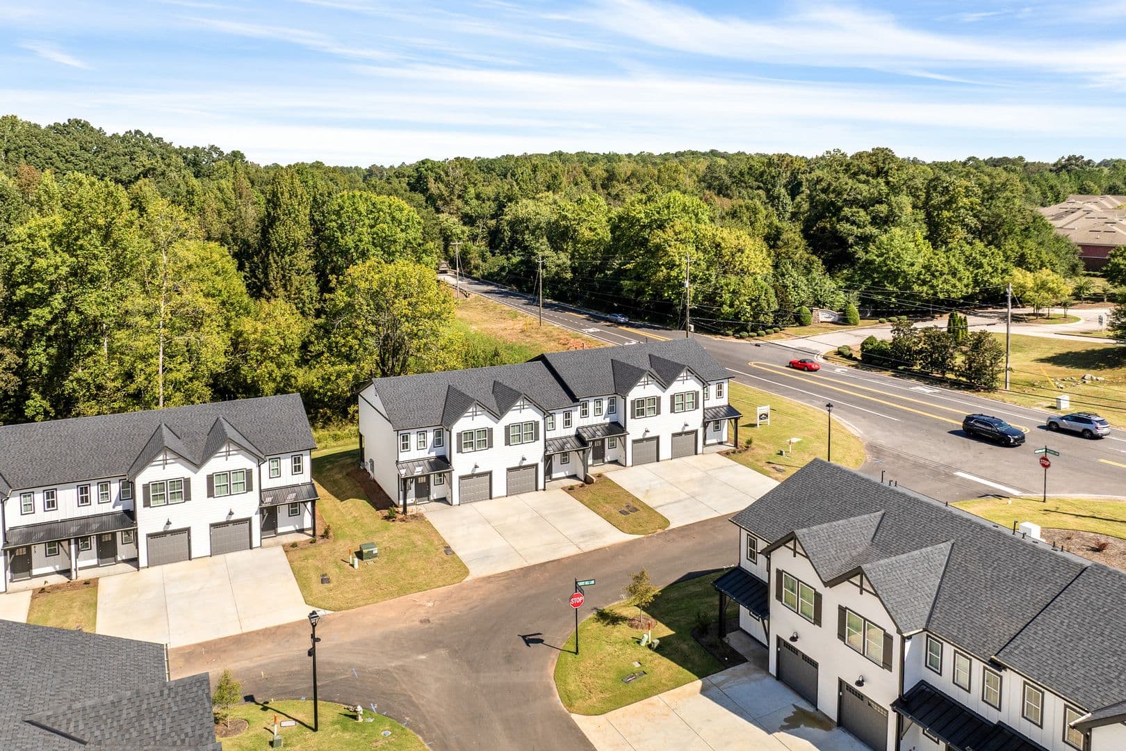 Auburn Townhome: 811 Asbury Hill Ln.