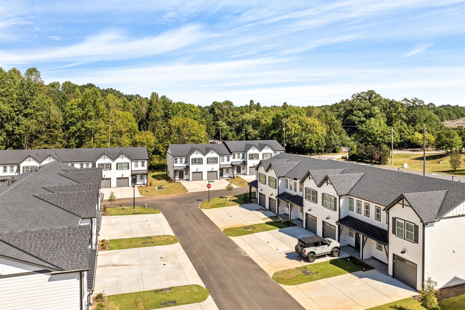 Auburn Townhome: 811 Asbury Hill Ln.