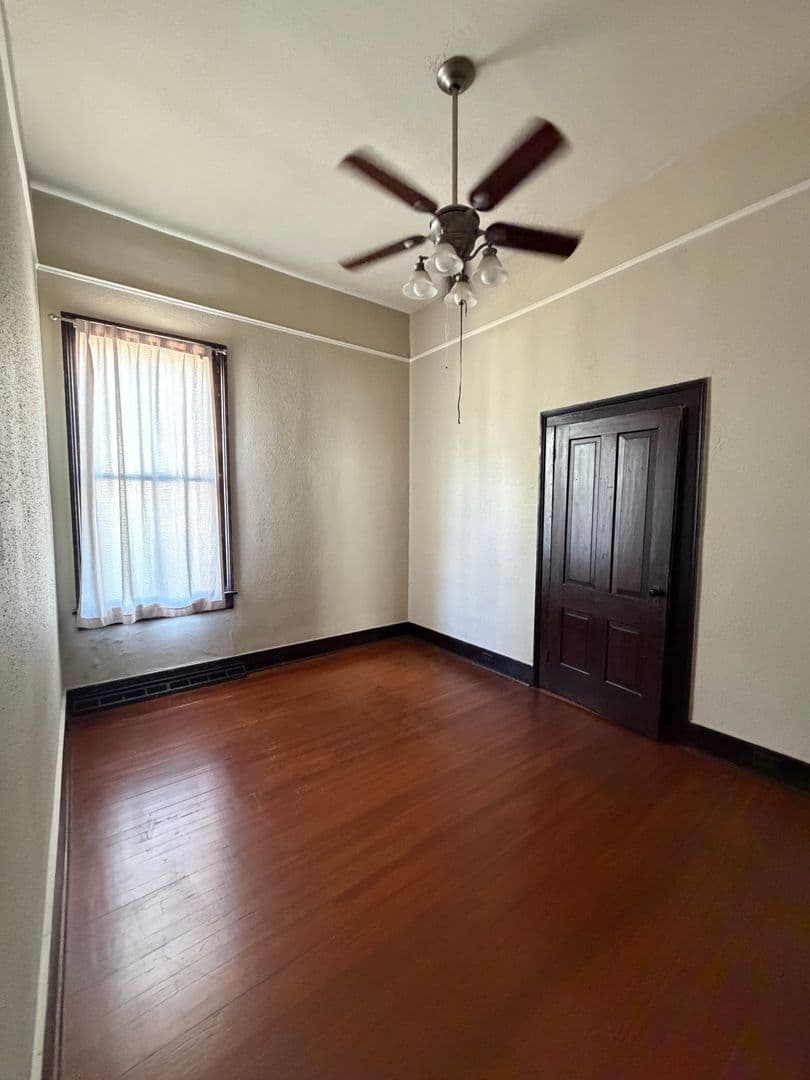 Opelika House: 707 Ave. D
