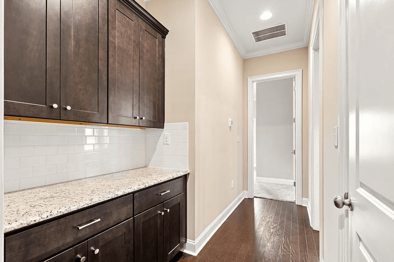 Opelika House: 856 Violet Ln